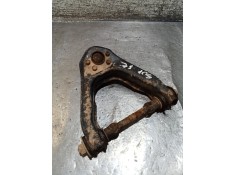 Recambio de brazo suspension superior delantero izquierdo para nissan terrano ii (r20) 2.7 td 4wd referencia OEM IAM   93 2