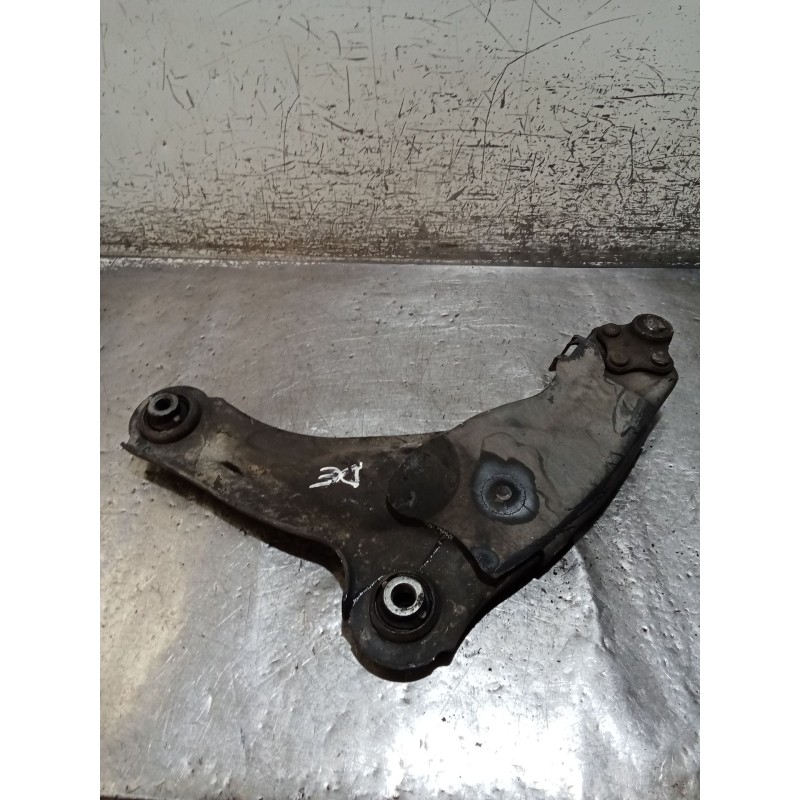 Recambio de brazo suspension inferior delantero derecho para renault laguna ii (bg0/1_) 2.2 dci (bg0f) referencia OEM IAM   05