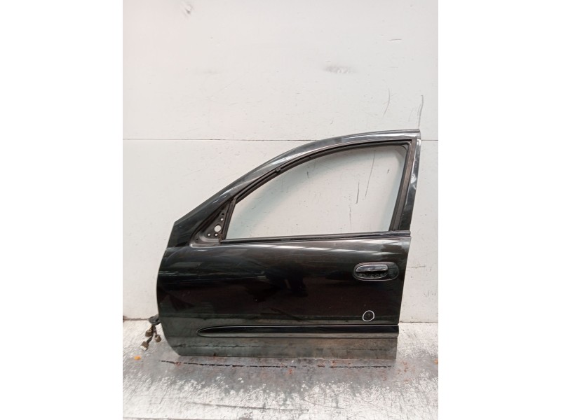 Recambio de puerta delantera izquierda para nissan almera ii hatchback (n16) 2.2 dci referencia OEM IAM  5P 2002