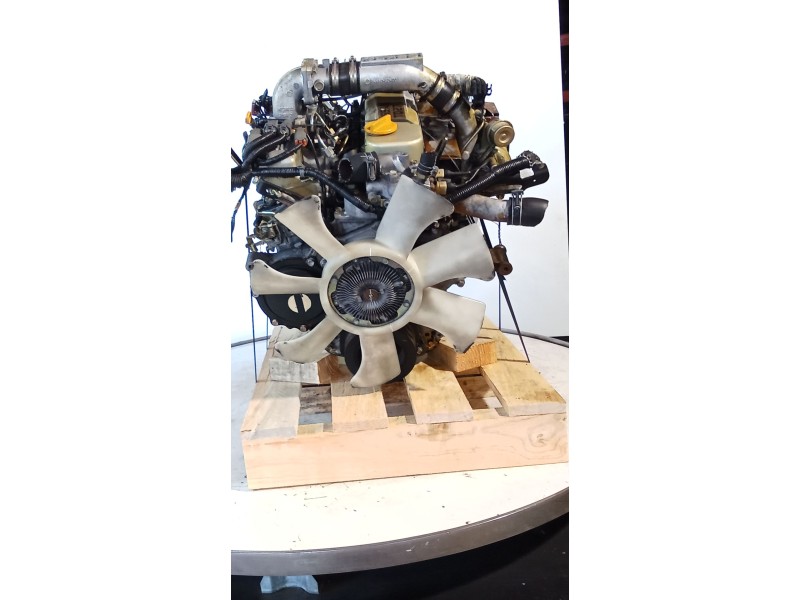 Recambio de motor completo para nissan terrano ii (r20) 2.7 td 4wd referencia OEM IAM TD27A ZEXEL HH52989Y