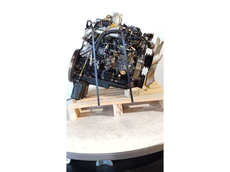 Recambio de motor completo para nissan terrano ii (r20) 2.7 td 4wd referencia OEM IAM TD27A ZEXEL HH52989Y