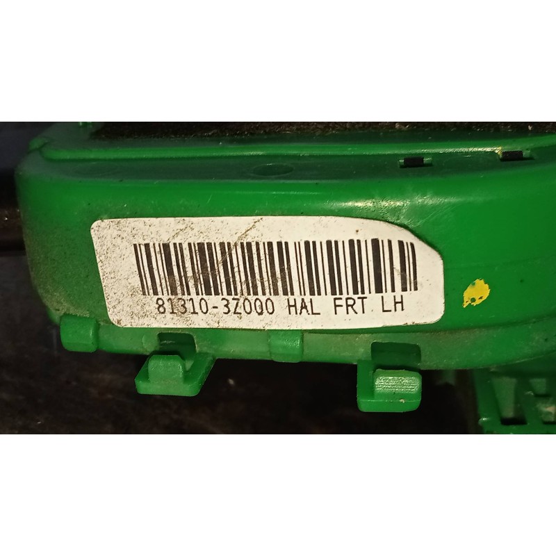 Recambio de motor cierre centralizado delantero izquierdo para hyundai i40 1.7 crdi cat referencia OEM IAM 813103Z000  