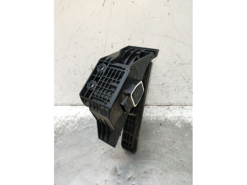 Recambio de potenciometro pedal para smart fortwo coupé (451) 1.0 (451.331, 451.380) referencia OEM IAM A4513000604  2007
