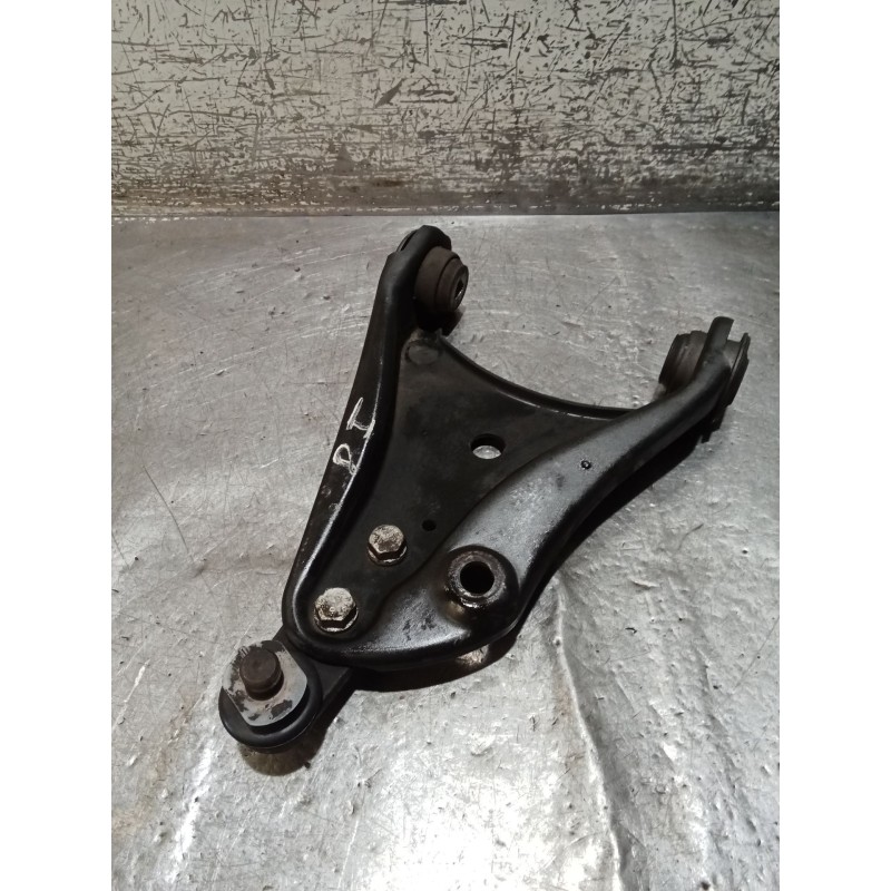 Recambio de brazo suspension inferior delantero izquierdo para renault clio ii (bb_, cb_) 1.5 dci (b/cb3m) referencia OEM IAM   