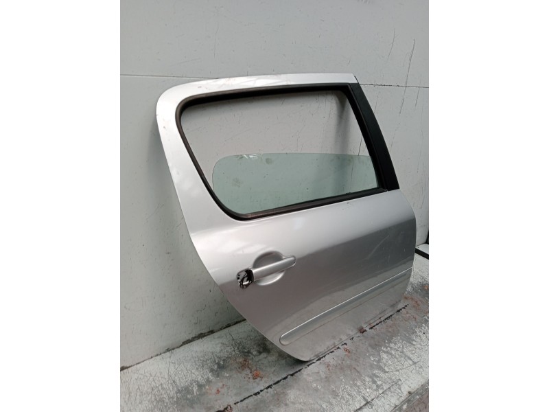 Recambio de puerta trasera derecha para peugeot 307 (3a/c) 1.6 16v referencia OEM IAM  5P 2005