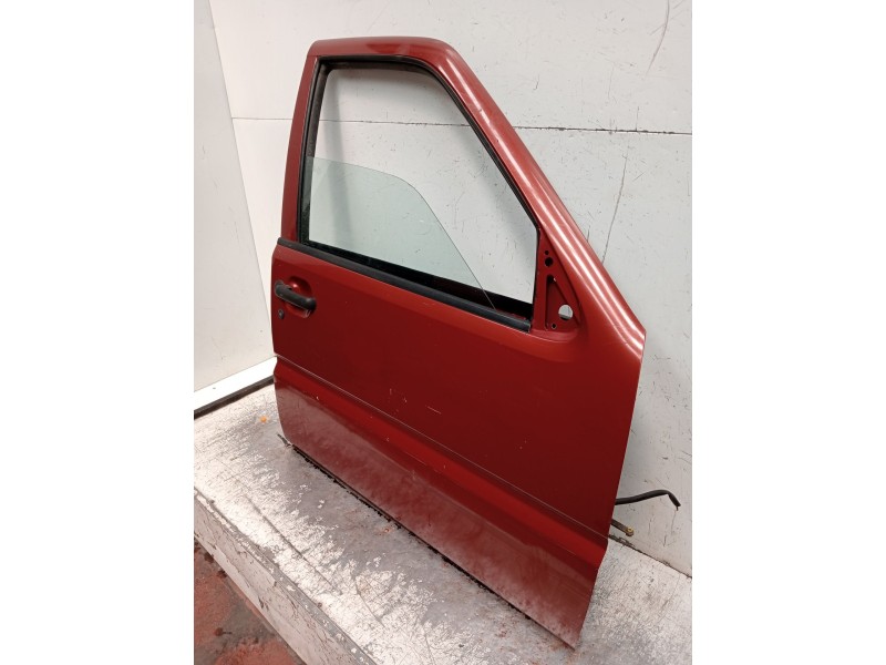 Recambio de puerta delantera derecha para nissan terrano ii (r20) 2.7 td 4wd referencia OEM IAM   1993
