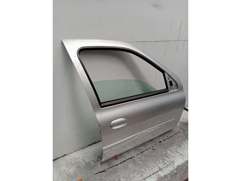 Recambio de puerta delantera derecha para renault clio ii (bb_, cb_) 1.5 dci (b/cb3m) referencia OEM IAM VER FOTOS 5P 2001