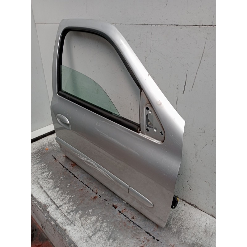 Recambio de puerta delantera derecha para renault clio ii (bb_, cb_) 1.5 dci (b/cb3m) referencia OEM IAM VER FOTOS 5P 2001
