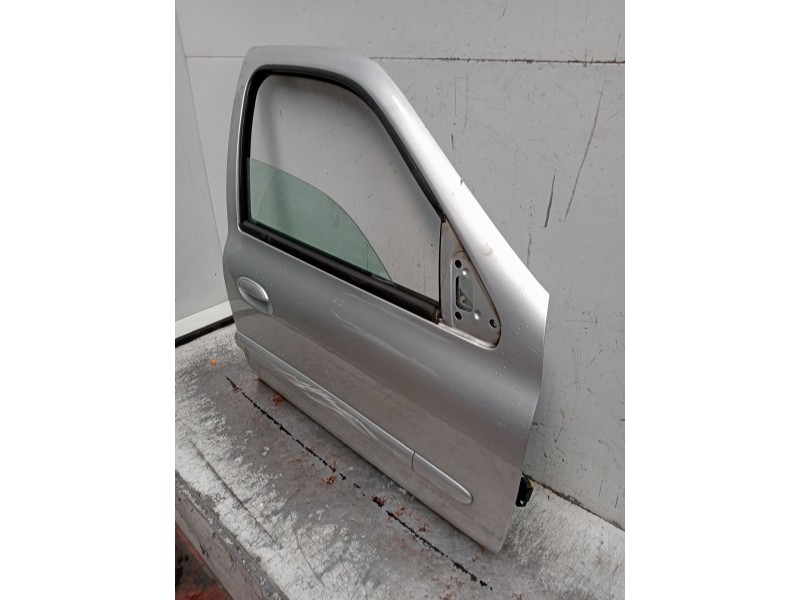 Recambio de puerta delantera derecha para renault clio ii (bb_, cb_) 1.5 dci (b/cb3m) referencia OEM IAM VER FOTOS 5P 2001
