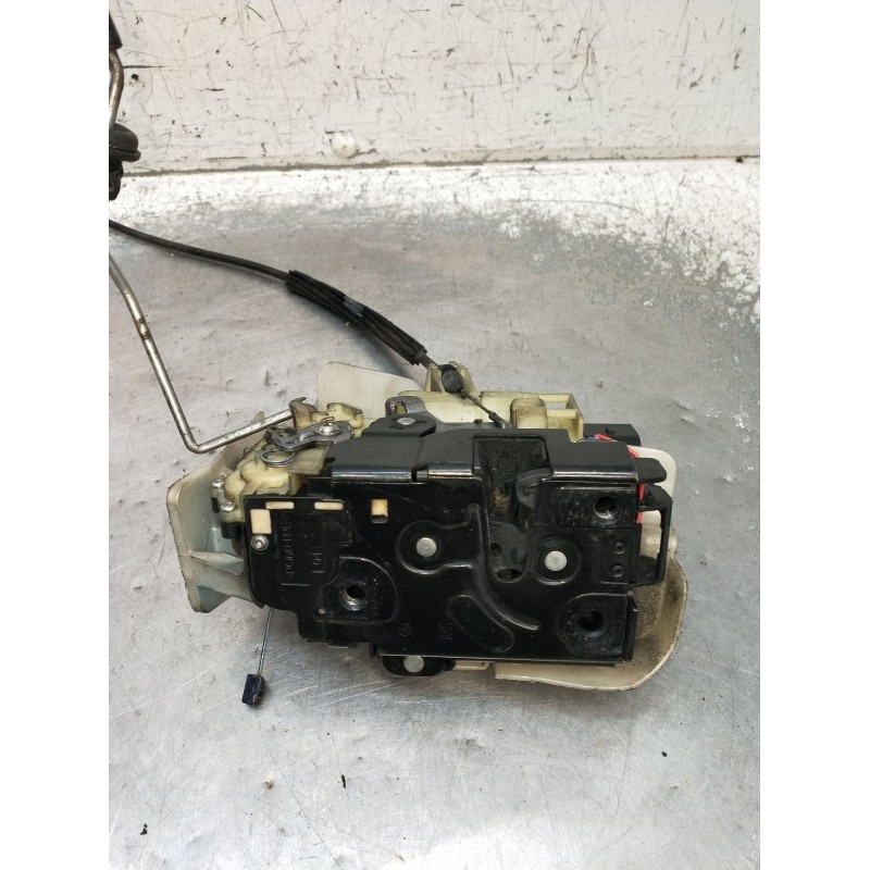 Recambio de motor cierre centralizado delantero izquierdo para volkswagen passat b5.5 (3b3) 1.9 tdi 4motion referencia OEM IAM  