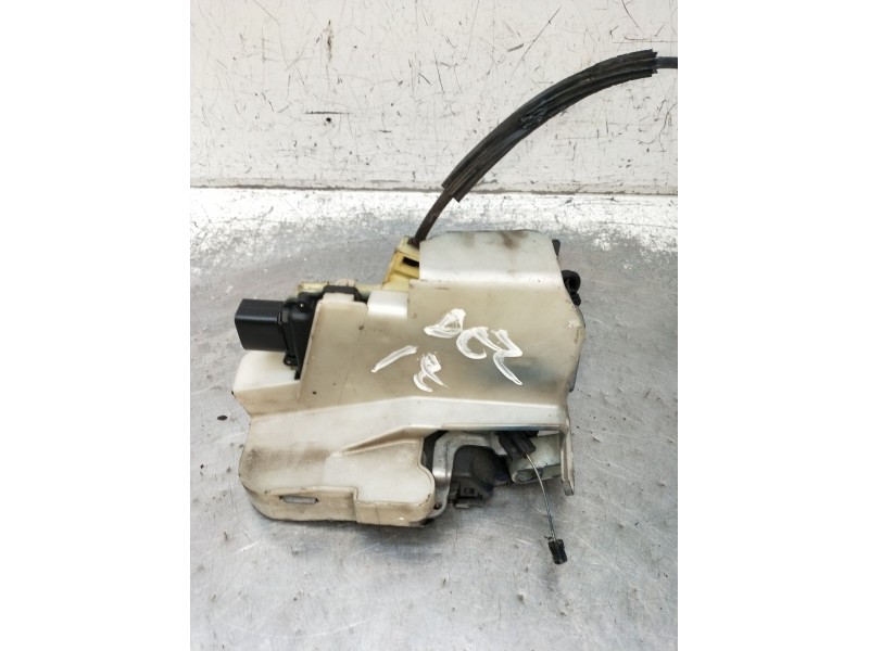 Recambio de motor cierre centralizado delantero izquierdo para volkswagen passat b5.5 (3b3) 1.9 tdi 4motion referencia OEM IAM  
