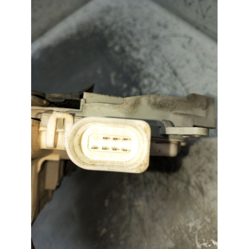 Recambio de motor cierre centralizado delantero izquierdo para seat altea (5p1) 1.2 tsi referencia OEM IAM  5P 2009