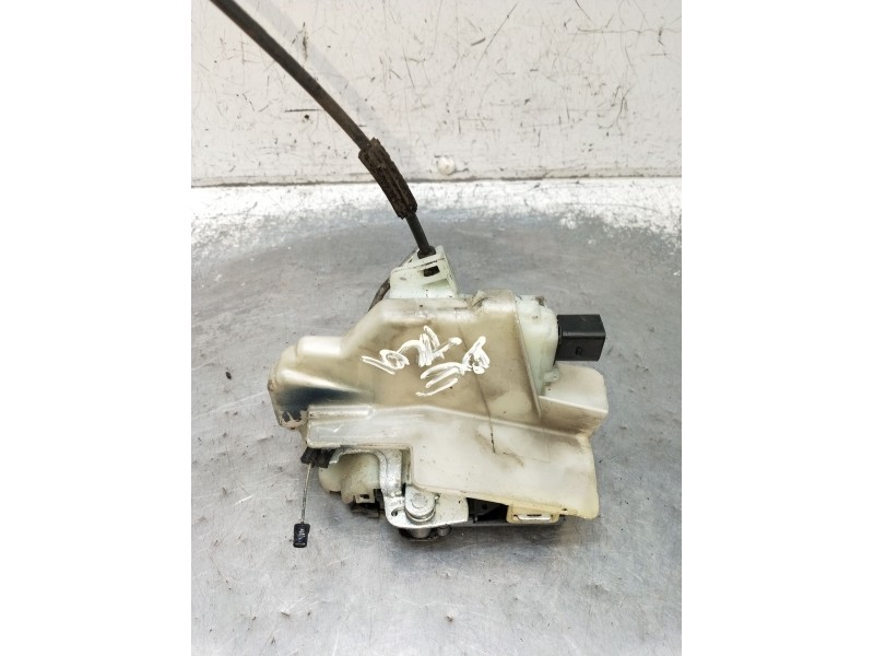 Recambio de motor cierre centralizado trasero derecho para volkswagen passat b5.5 (3b3) 1.9 tdi 4motion referencia OEM IAM  5P 2