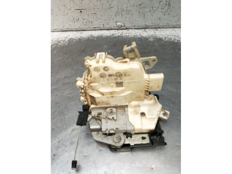 Recambio de motor cierre centralizado trasero derecho para seat altea (5p1) 1.2 tsi referencia OEM IAM 5P0839012B 5P 2009