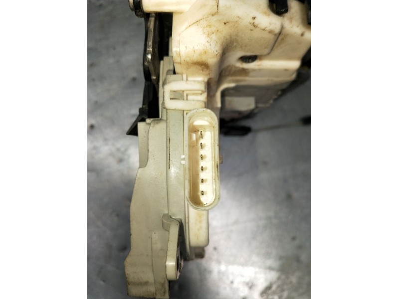 Recambio de motor cierre centralizado trasero derecho para seat altea (5p1) 1.2 tsi referencia OEM IAM 5P0839012B 5P 2009
