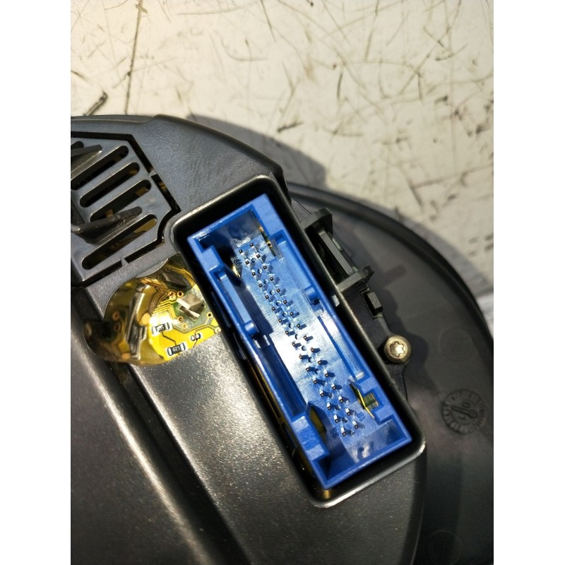 Recambio de cuadro instrumentos para volkswagen passat b5.5 (3b3) 1.9 tdi 4motion referencia OEM IAM 110080199  2001