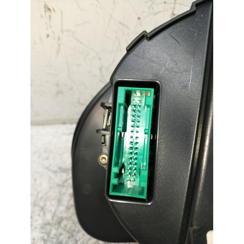 Recambio de cuadro instrumentos para volkswagen passat b5.5 (3b3) 1.9 tdi 4motion referencia OEM IAM 110080199  2001