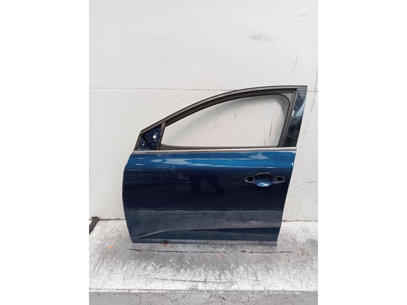 Recambio de puerta delantera izquierda para renault megane iv hatchback (b9a/m/n_) 1.3 tce 115 (b9n9) referencia OEM IAM   