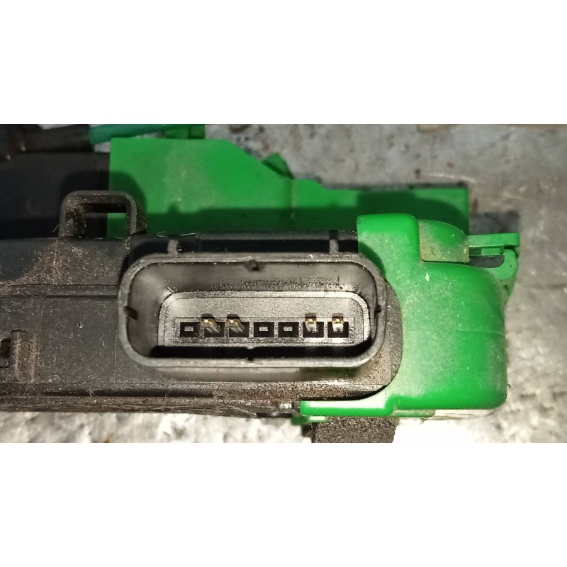 Recambio de motor cierre centralizado trasero derecho para hyundai i40 1.7 crdi cat referencia OEM IAM 814203Z000  