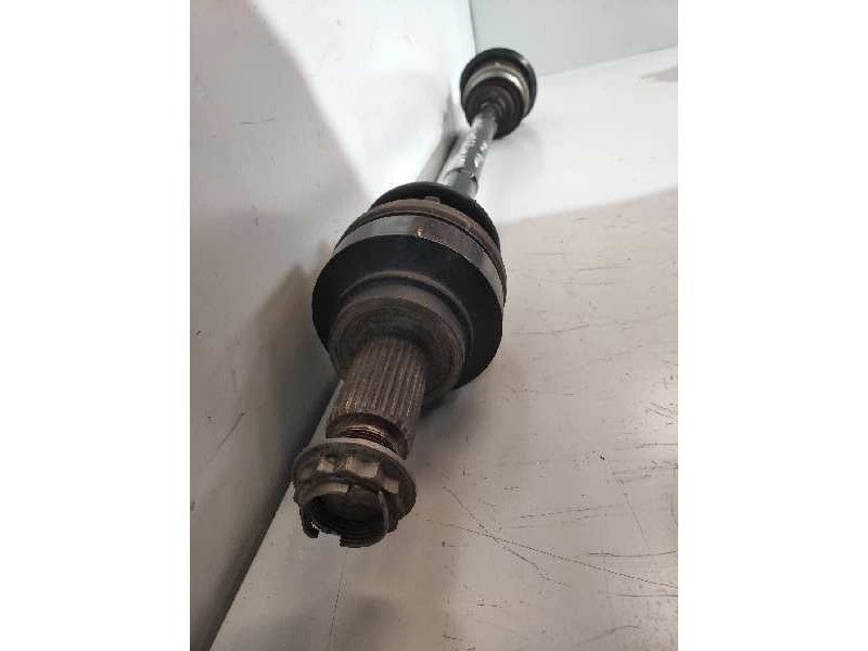 Recambio de transmision trasera derecha para bmw serie 1 lim. 5-trg. (f20) 118d referencia OEM IAM   33208680348