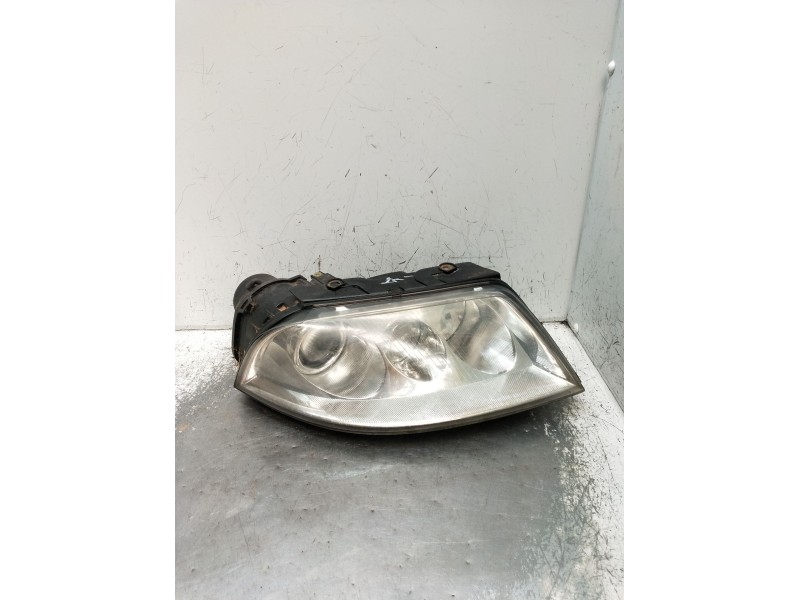 Recambio de faro derecho para volkswagen passat b5.5 (3b3) 1.9 tdi 4motion referencia OEM IAM 3B7941018M XENON 2001