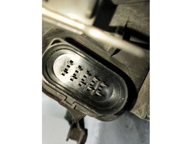 Recambio de faro derecho para volkswagen passat b5.5 (3b3) 1.9 tdi 4motion referencia OEM IAM 3B7941018M XENON 2001