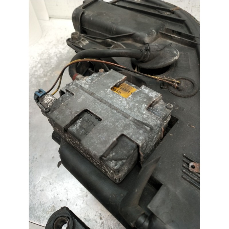 Recambio de faro derecho para volkswagen passat b5.5 (3b3) 1.9 tdi 4motion referencia OEM IAM 3B7941018M XENON 2001