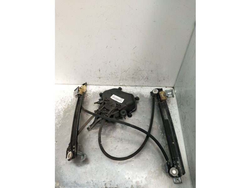 Recambio de elevalunas delantero derecho para seat ibiza iv sc (6j1, 6p5) 1.9 tdi referencia OEM IAM 6J3837401A 3P 2008