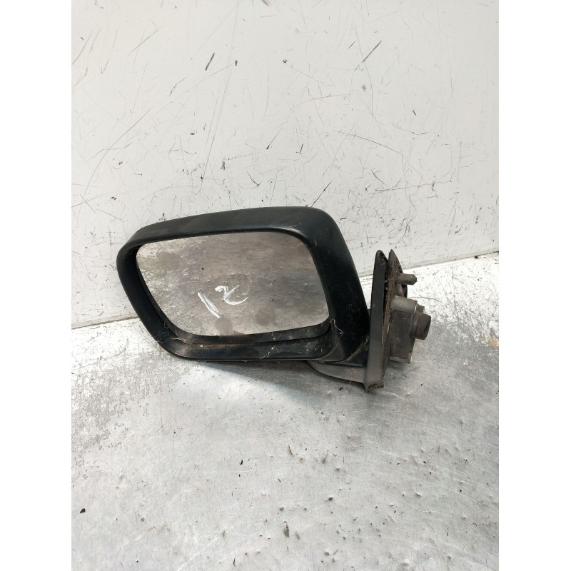 Recambio de retrovisor izquierdo para nissan terrano ii (r20) 2.7 td 4wd referencia OEM IAM  MANUAL 1993