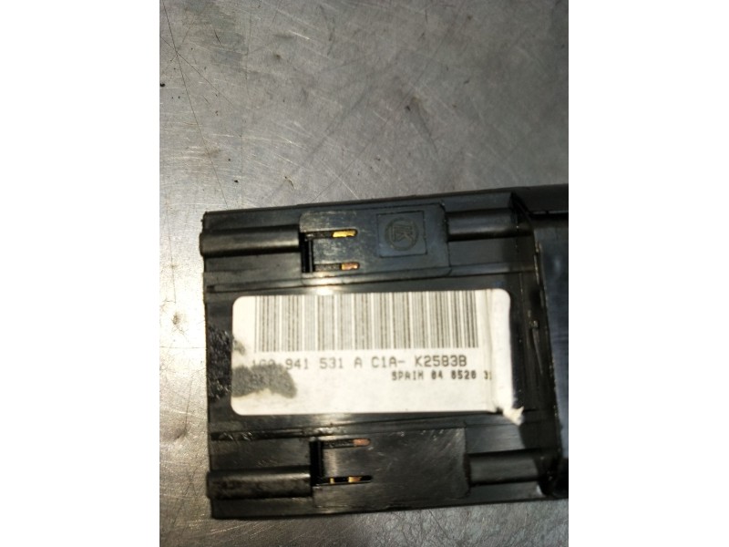 Recambio de mando luces para volkswagen passat b5.5 (3b3) 1.9 tdi 4motion referencia OEM IAM 1C0941531A  2001