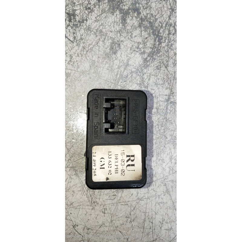 Recambio de mando elevalunas delantero izquierdo para opel combo (corsa c) familiar referencia OEM IAM 24409205 13363202 