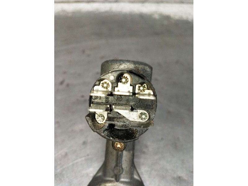 Recambio de conmutador de arranque para nissan terrano ii (r20) 2.7 td 4wd referencia OEM IAM   1993