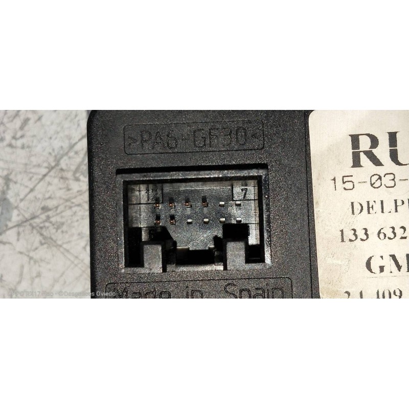 Recambio de mando elevalunas delantero izquierdo para opel combo (corsa c) familiar referencia OEM IAM 24409205 13363202 