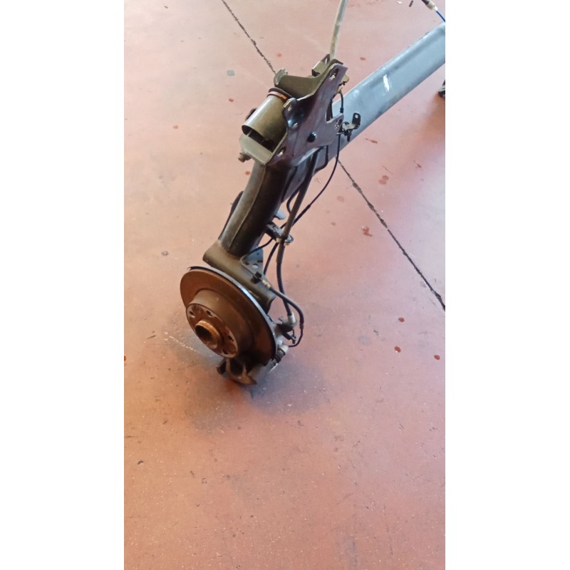 Recambio de puente trasero para renault megane iv hatchback (b9a/m/n_) 1.3 tce 115 (b9n9) referencia OEM IAM DISCO/ABS  