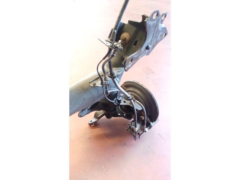 Recambio de puente trasero para renault megane iv hatchback (b9a/m/n_) 1.3 tce 115 (b9n9) referencia OEM IAM DISCO/ABS  