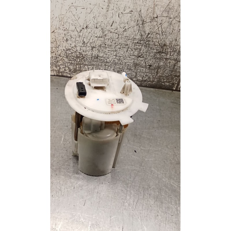 Recambio de bomba combustible para renault megane iv hatchback (b9a/m/n_) 1.3 tce 115 (b9n9) referencia OEM IAM 0580200976 17202