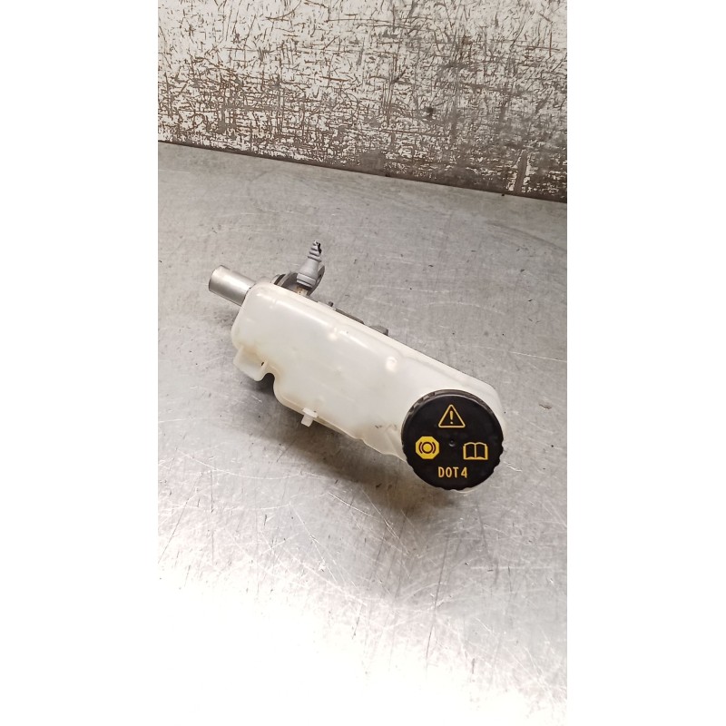 Recambio de bomba freno para renault megane iv hatchback (b9a/m/n_) 1.3 tce 115 (b9n9) referencia OEM IAM 790611 460913217R 18
