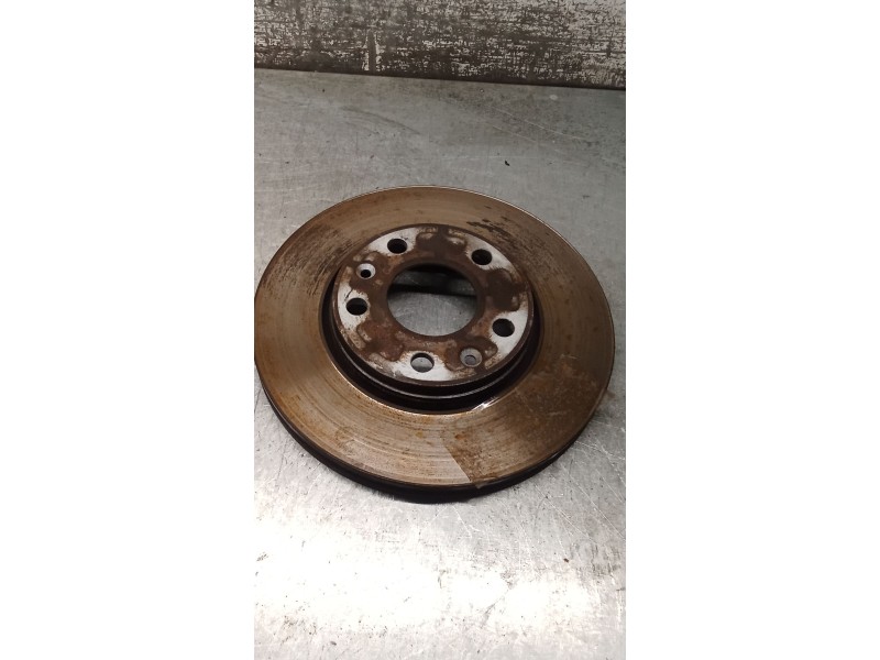 Recambio de disco freno delantero para renault megane iv hatchback (b9a/m/n_) 1.3 tce 115 (b9n9) referencia OEM IAM   18