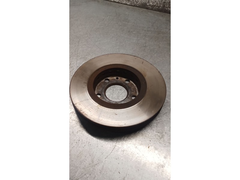 Recambio de disco freno delantero para renault megane iv hatchback (b9a/m/n_) 1.3 tce 115 (b9n9) referencia OEM IAM   18
