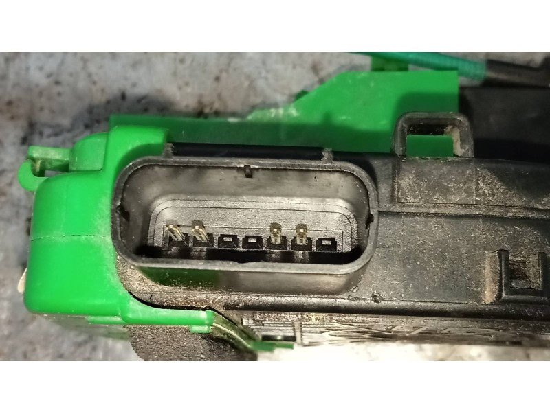 Recambio de motor cierre centralizado trasero izquierdo para hyundai i40 1.7 crdi cat referencia OEM IAM   