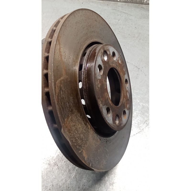 Recambio de disco freno delantero para renault megane iv hatchback (b9a/m/n_) 1.3 tce 115 (b9n9) referencia OEM IAM   18