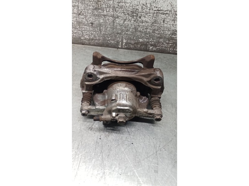 Recambio de pinza freno delantera derecha para renault megane iv hatchback (b9a/m/n_) 1.3 tce 115 (b9n9) referencia OEM IAM  TRW