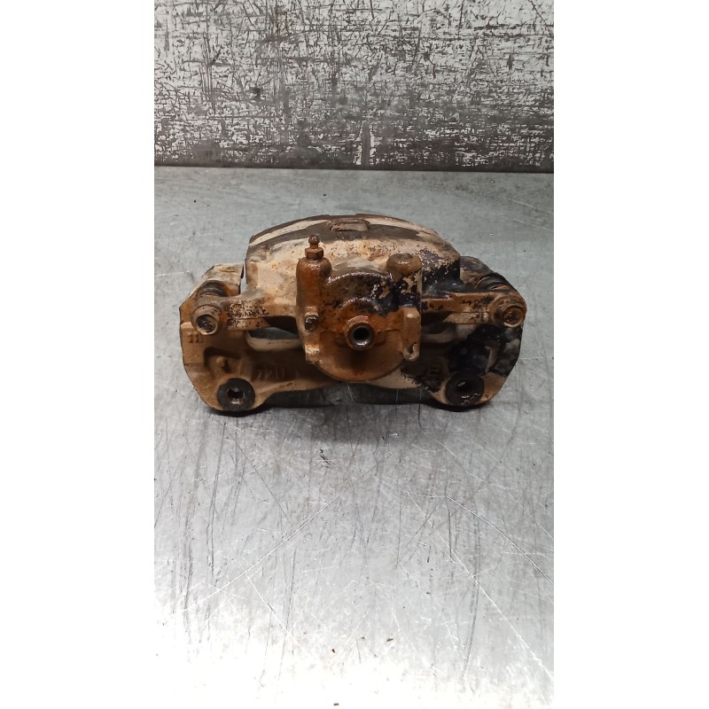 Recambio de pinza freno delantera derecha para mitsubishi l200 / triton (ka_t, kb_t) 2.5 di-d 4wd (kb4t) referencia OEM IAM  TOK