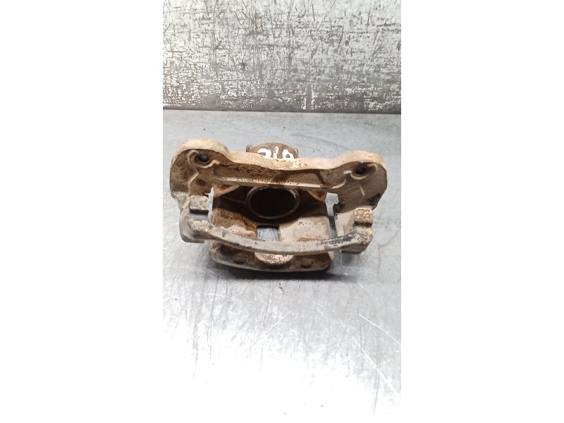 Recambio de pinza freno delantera derecha para mitsubishi l200 / triton (ka_t, kb_t) 2.5 di-d 4wd (kb4t) referencia OEM IAM  TOK