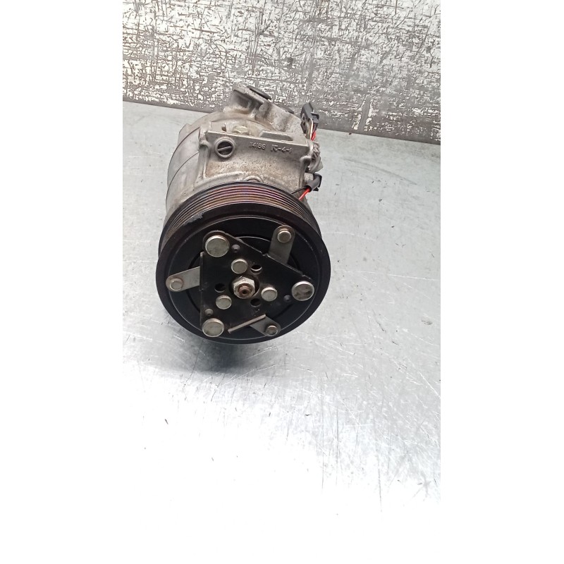 Recambio de compresor aire acondicionado para renault megane iv hatchback (b9a/m/n_) 1.3 tce 115 (b9n9) referencia OEM IAM 92600
