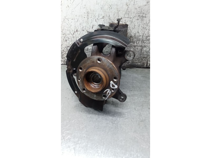 Recambio de mangueta delantera derecha para renault megane iv hatchback (b9a/m/n_) 1.3 tce 115 (b9n9) referencia OEM IAM   18