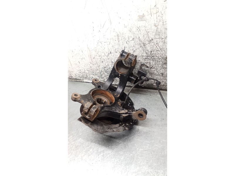 Recambio de mangueta delantera derecha para renault megane iv hatchback (b9a/m/n_) 1.3 tce 115 (b9n9) referencia OEM IAM   18