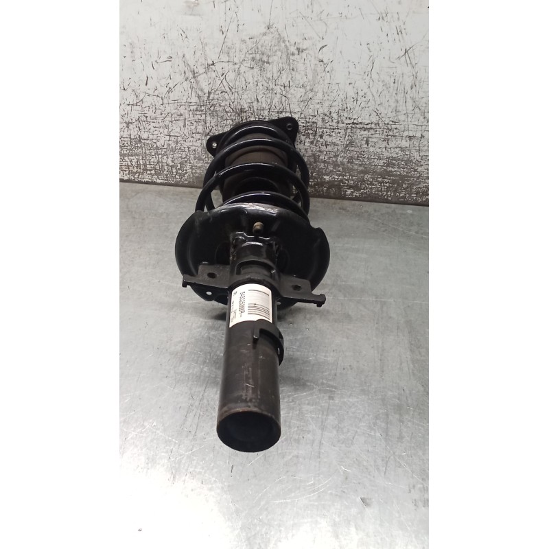 Recambio de amortiguador delantero izquierdo para renault megane iv hatchback (b9a/m/n_) 1.3 tce 115 (b9n9) referencia OEM IAM 5