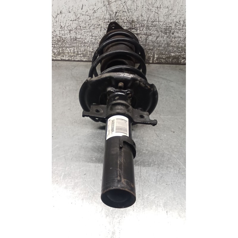 Recambio de amortiguador delantero derecho para renault megane iv hatchback (b9a/m/n_) 1.3 tce 115 (b9n9) referencia OEM IAM 543