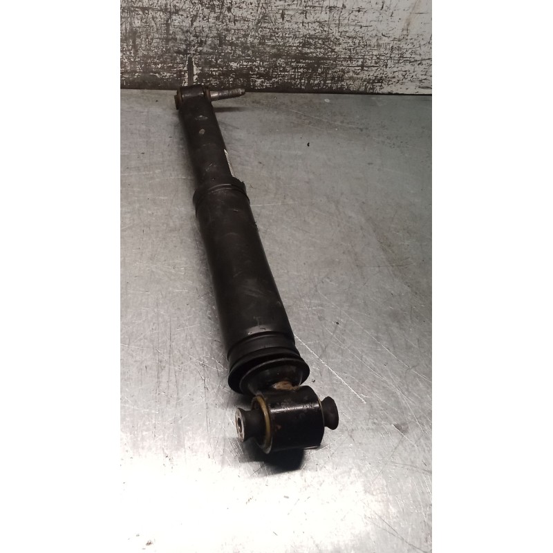 Recambio de amortiguador trasero derecho para renault megane iv hatchback (b9a/m/n_) 1.3 tce 115 (b9n9) referencia OEM IAM 56210